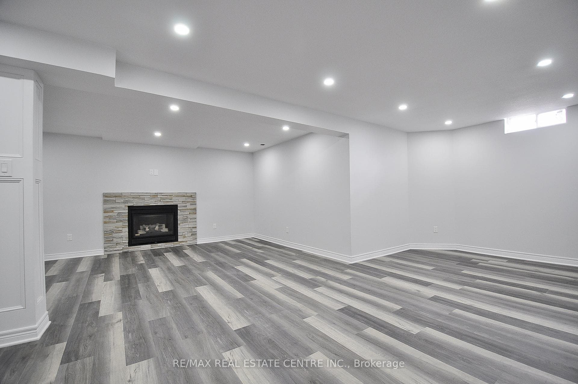 67 Bayne Crescent photo 9