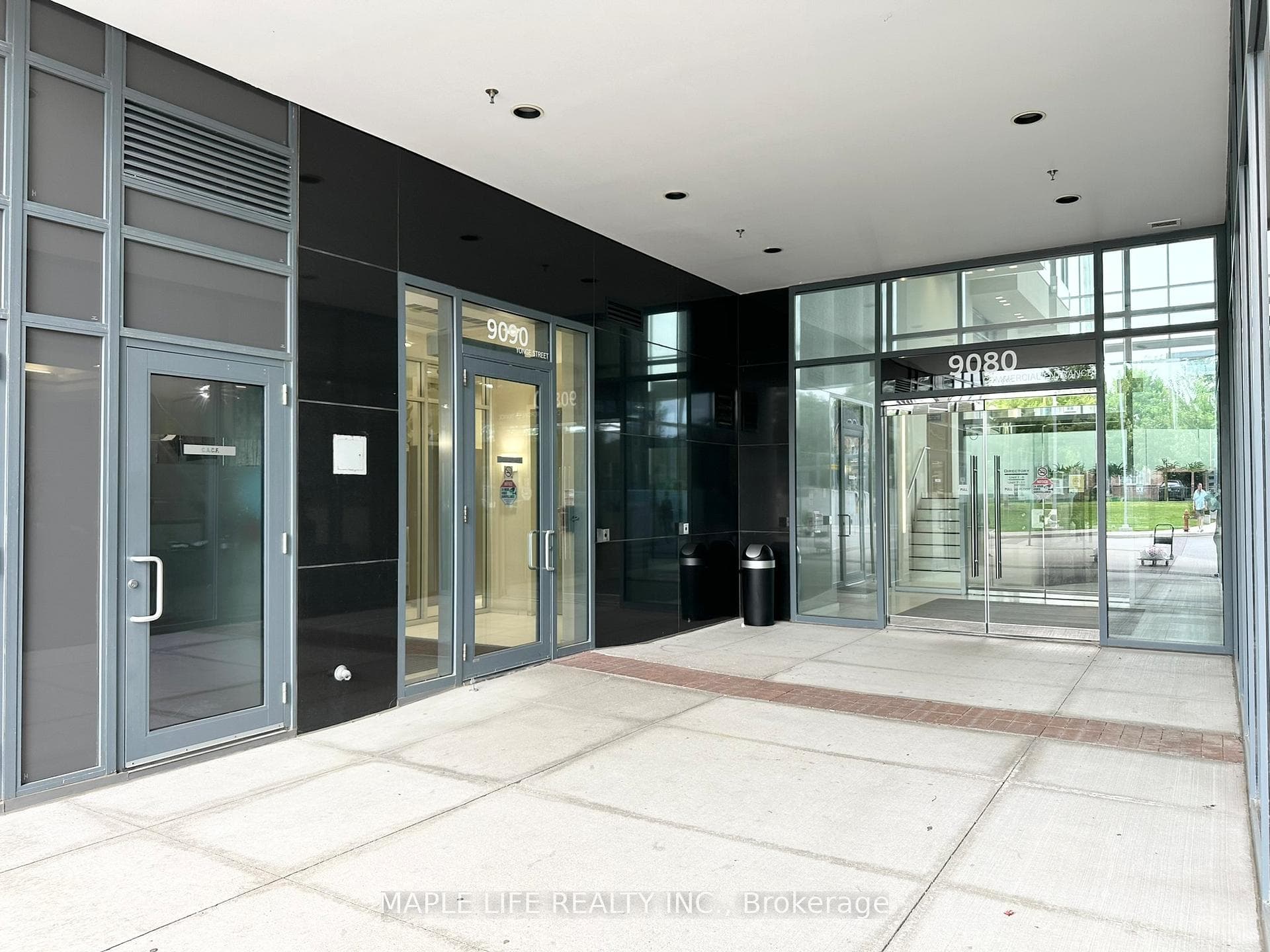 9090 Yonge Street Unit 307 photo 3