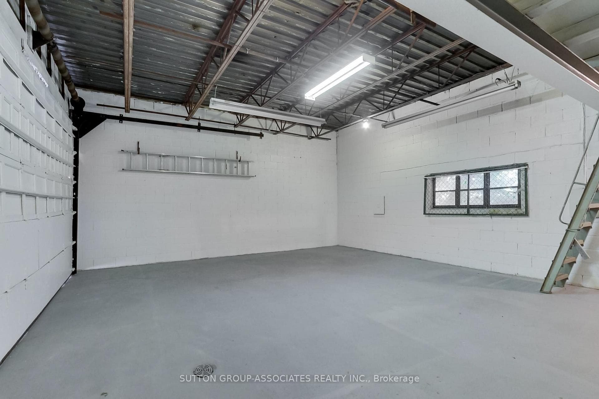 175 Earlsdale Avenue photo 49