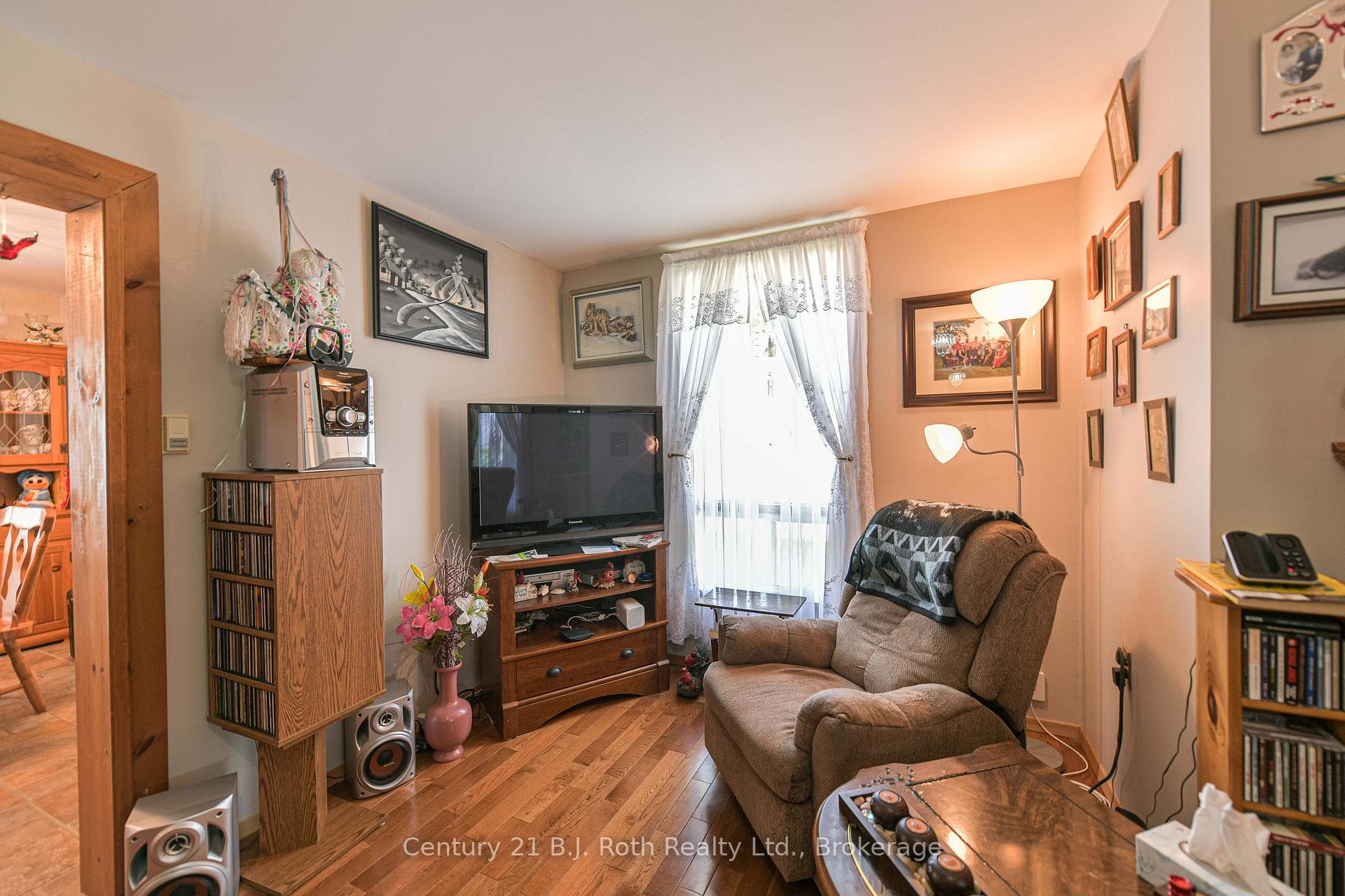 139 Borland Street photo 26