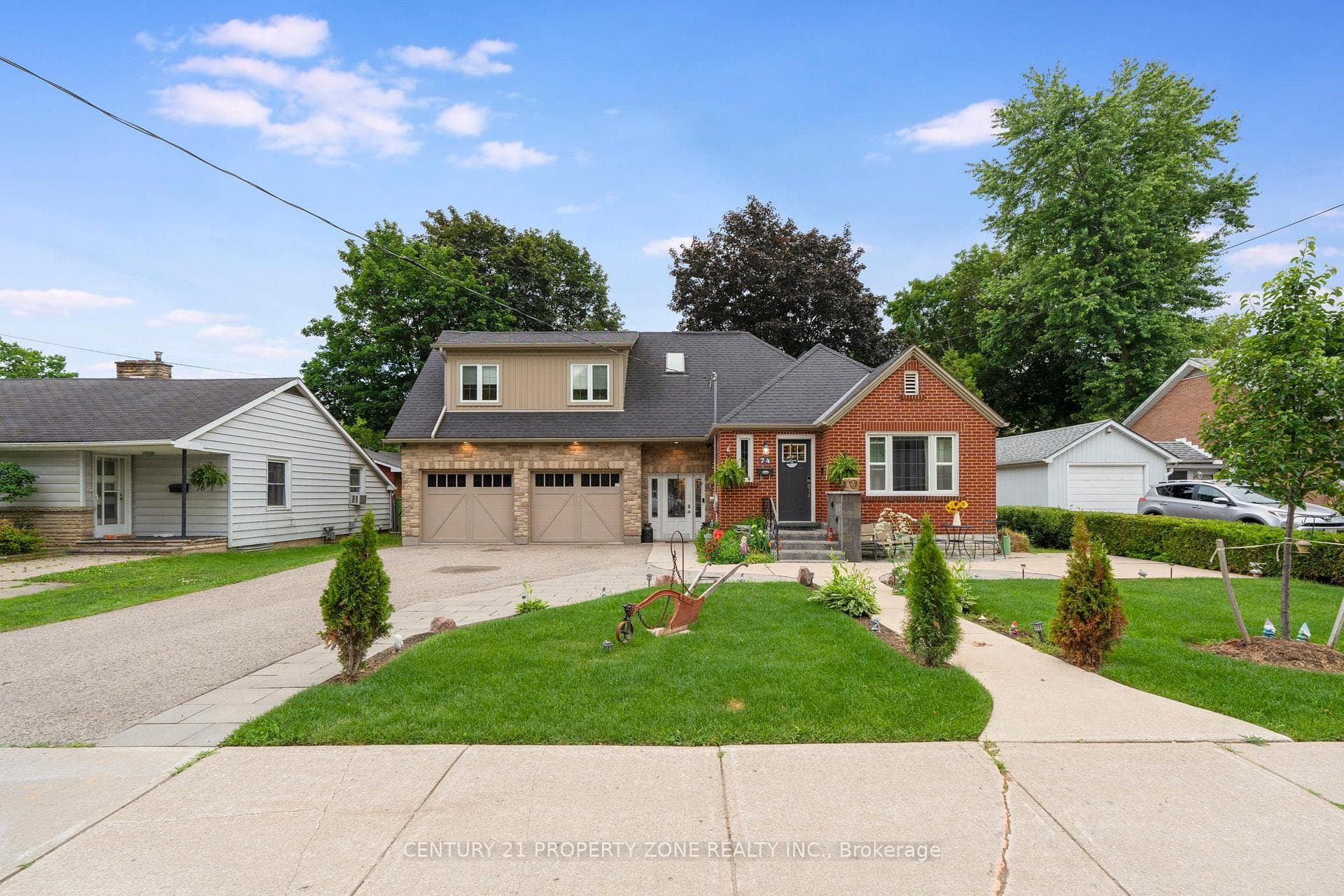74 John Street photo 2