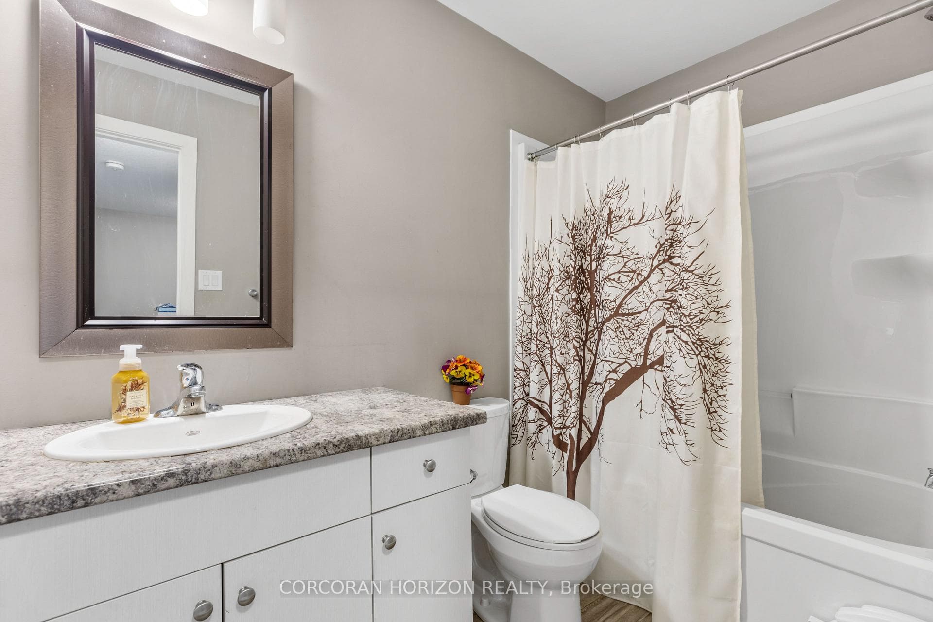 2070 Meadowgate Boulevard Unit 76 photo 15