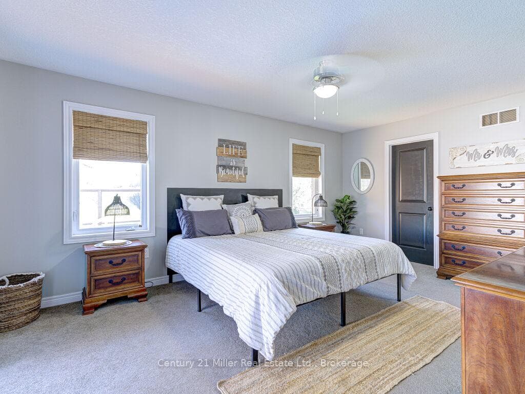 3276 Tallman Drive photo 13