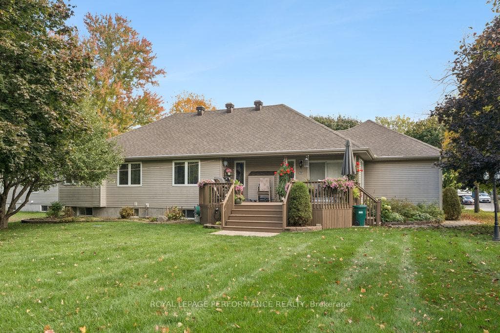 7051 Donwel Drive photo 33