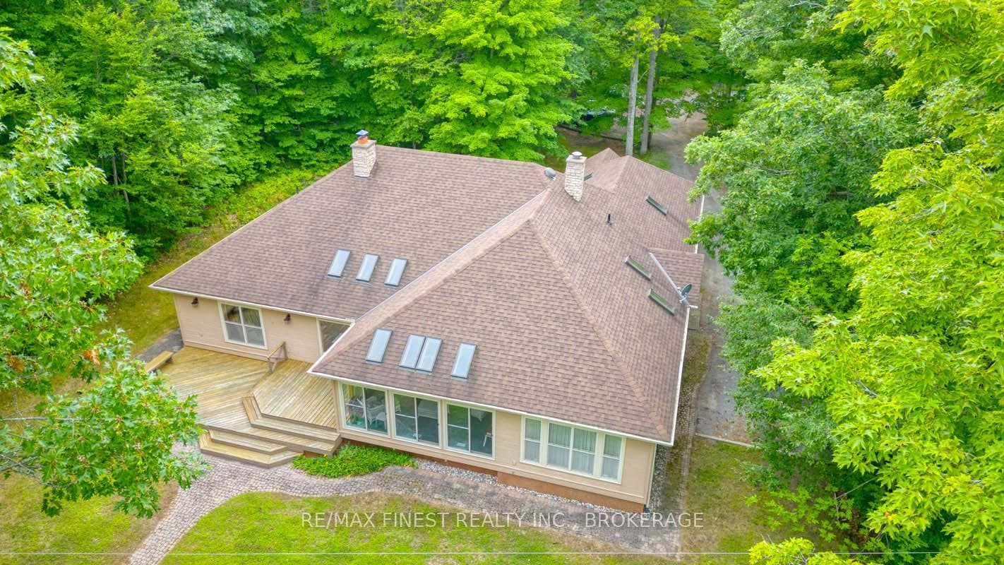 106 OAK HAVEN Lane photo 1