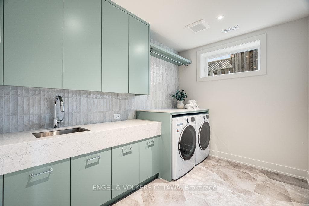 291 Billings Avenue photo 44