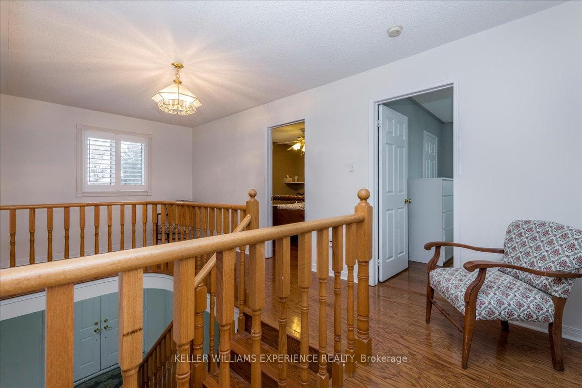 132 James Street photo 25