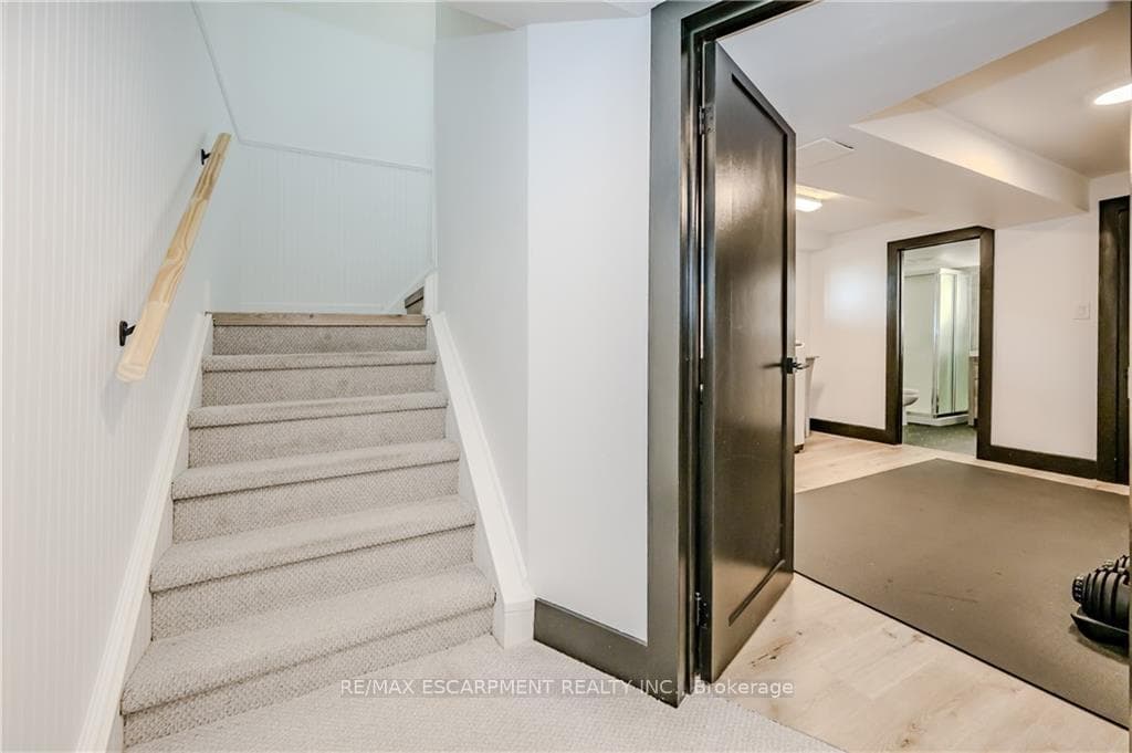 2155 Mountainside Drive photo 22