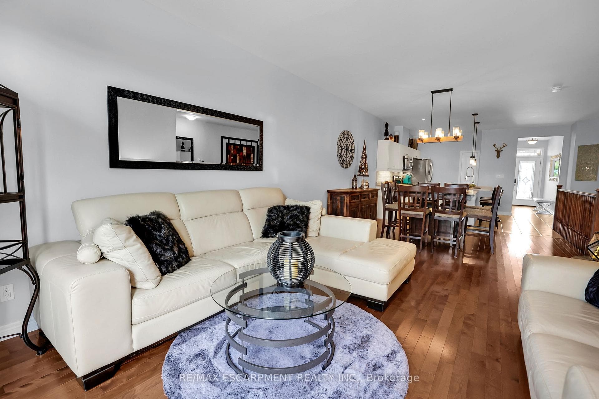 30 Manorwood Drive photo 13