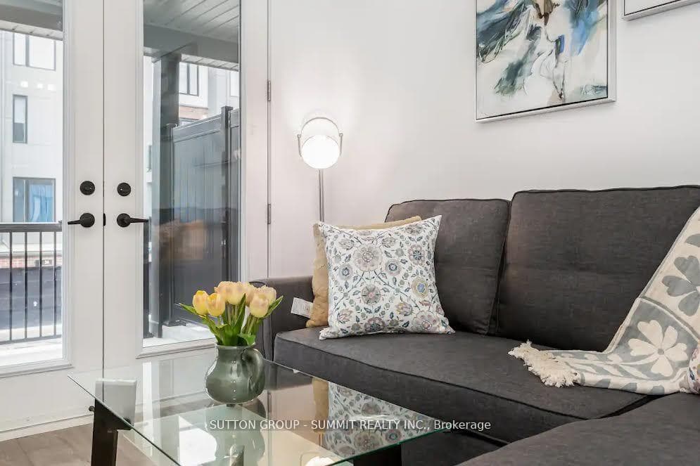 99 Roger Street Unit 43 photo 6