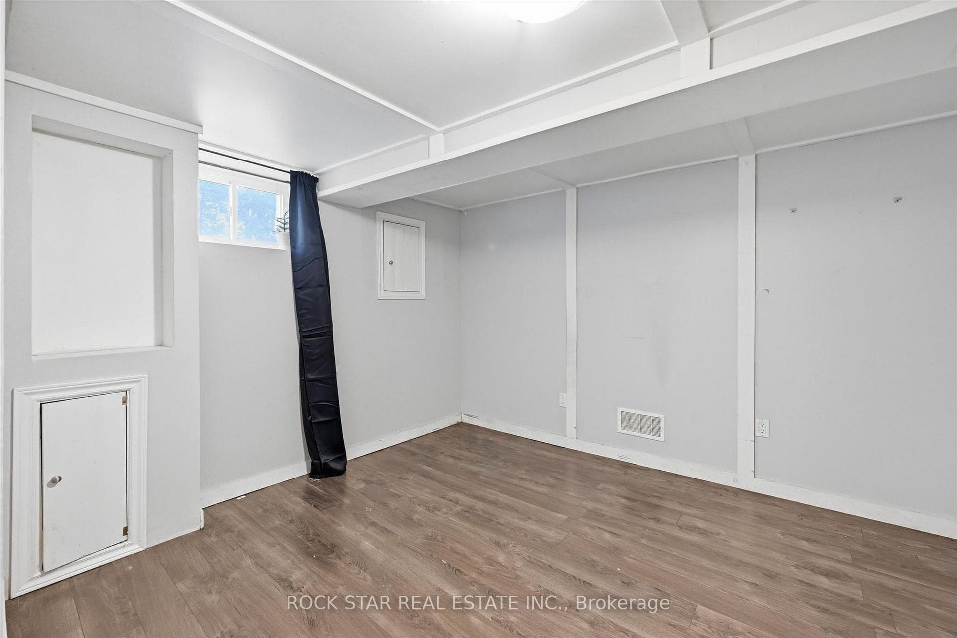 275 West 2nd Street photo 22