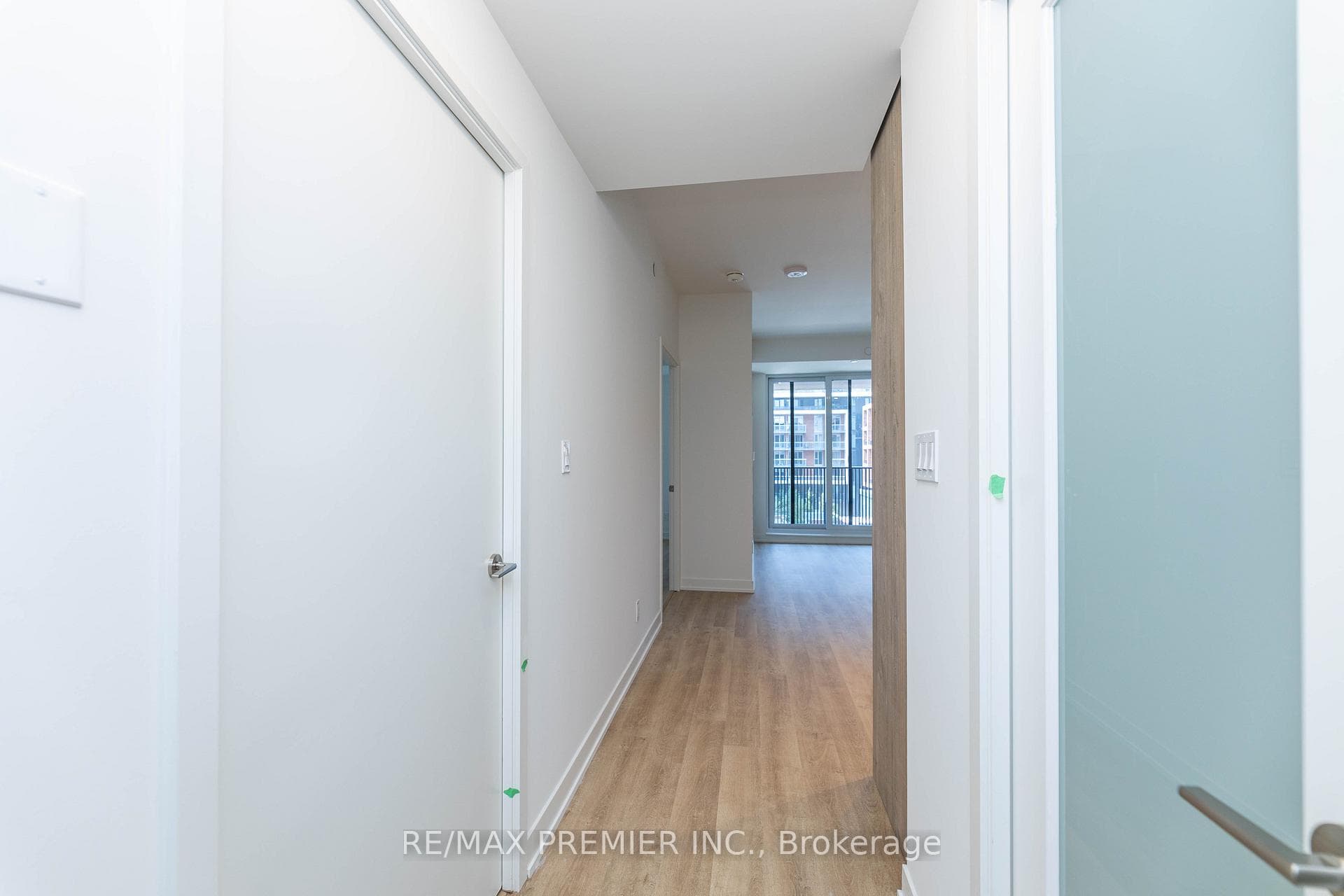 38 Simcoe Promenade Unit 701 photo 7