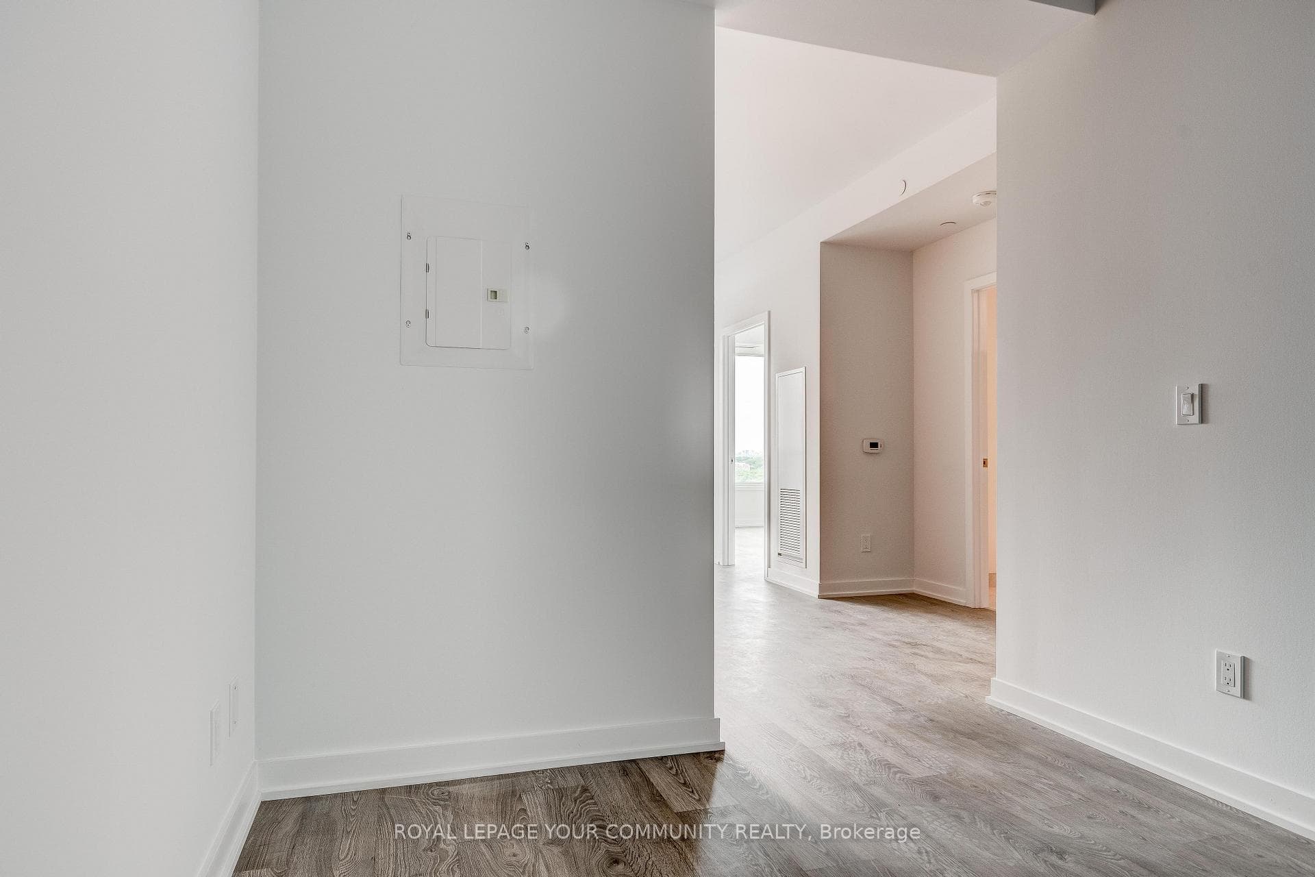1926 Lake Shore Boulevard Unit 2301 photo 10