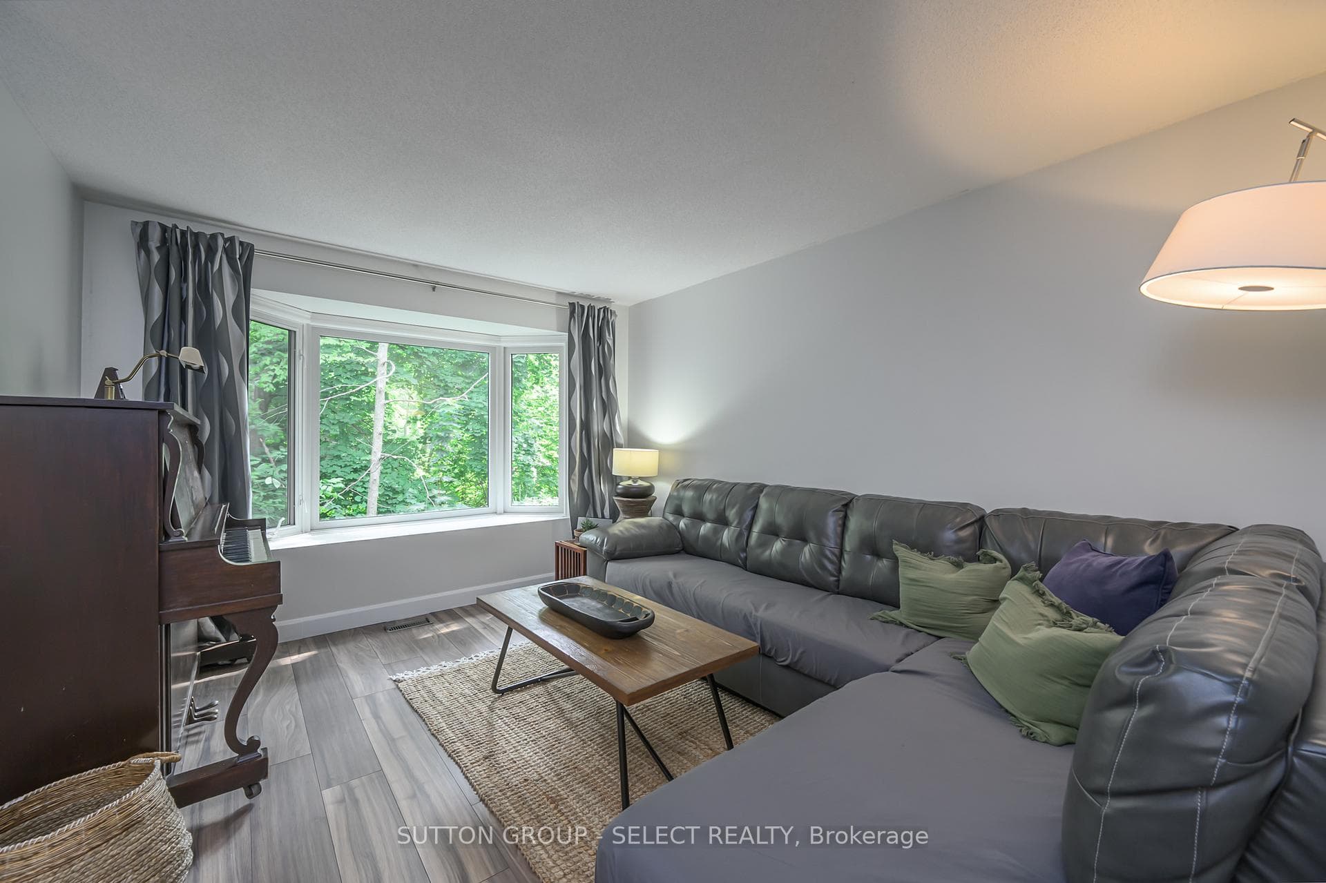 9 AILSA Place Unit 29 photo 8