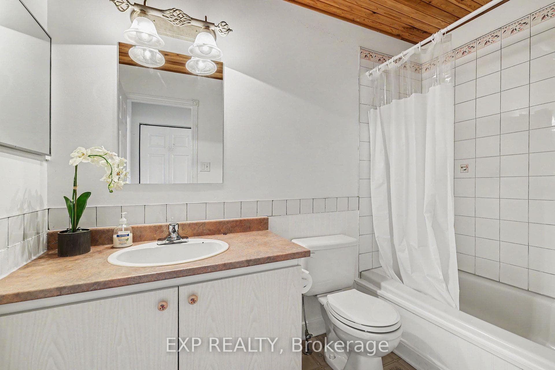 1410 Ballard Court photo 13