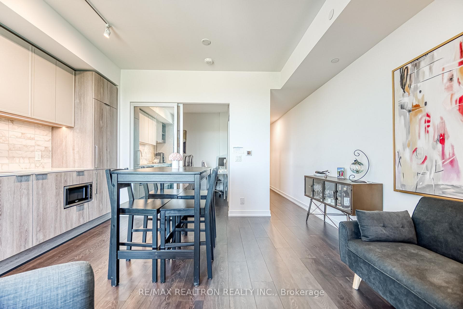 2020 Bathurst Street Unit 1215 photo 12
