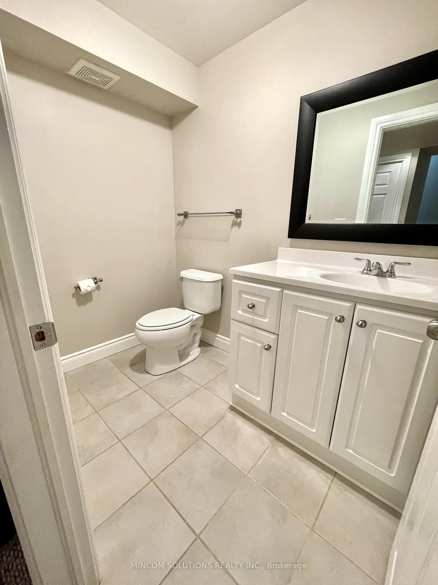 94 Gollins Drive photo 22