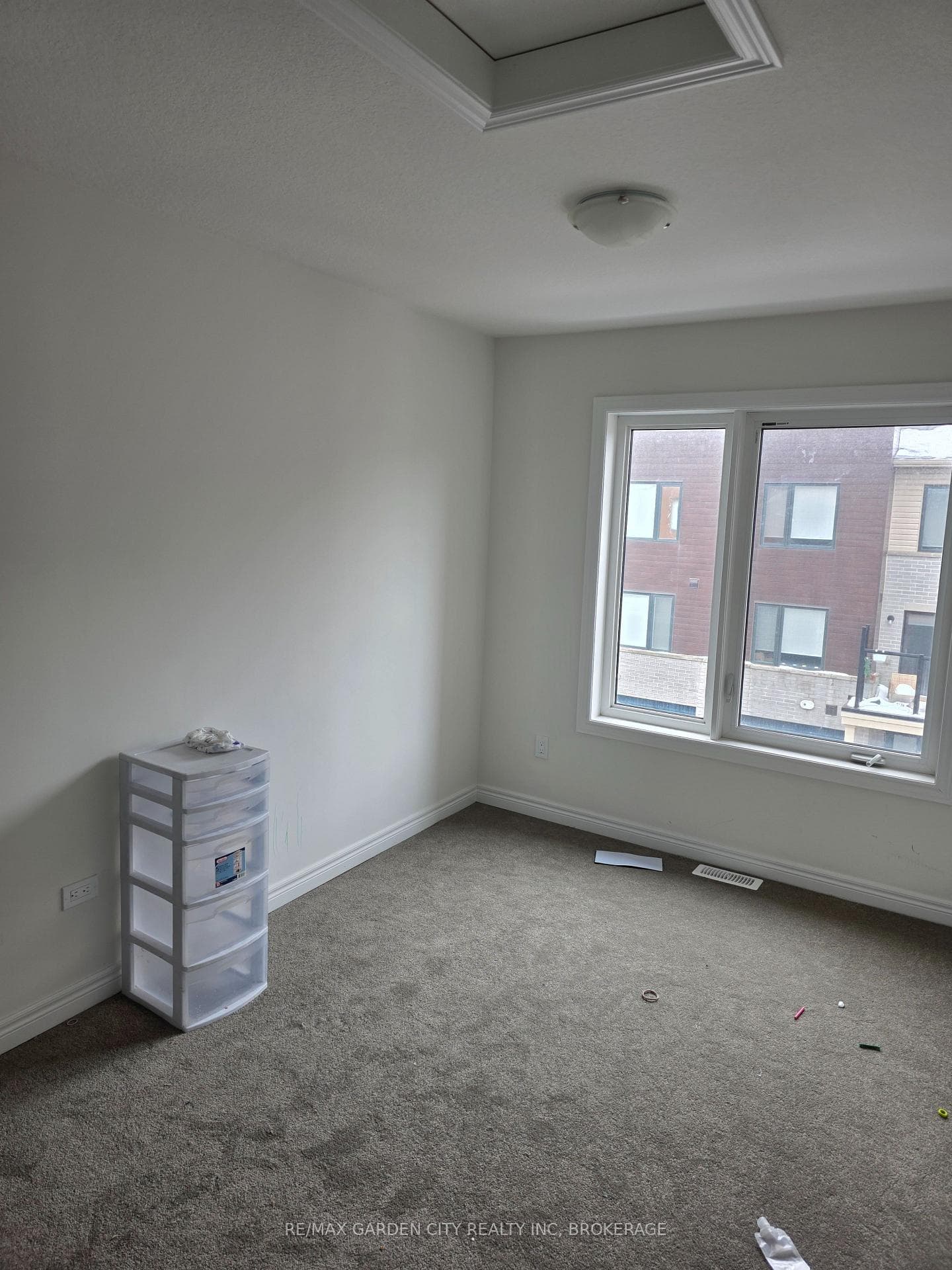 62 Dryden Lane photo 4