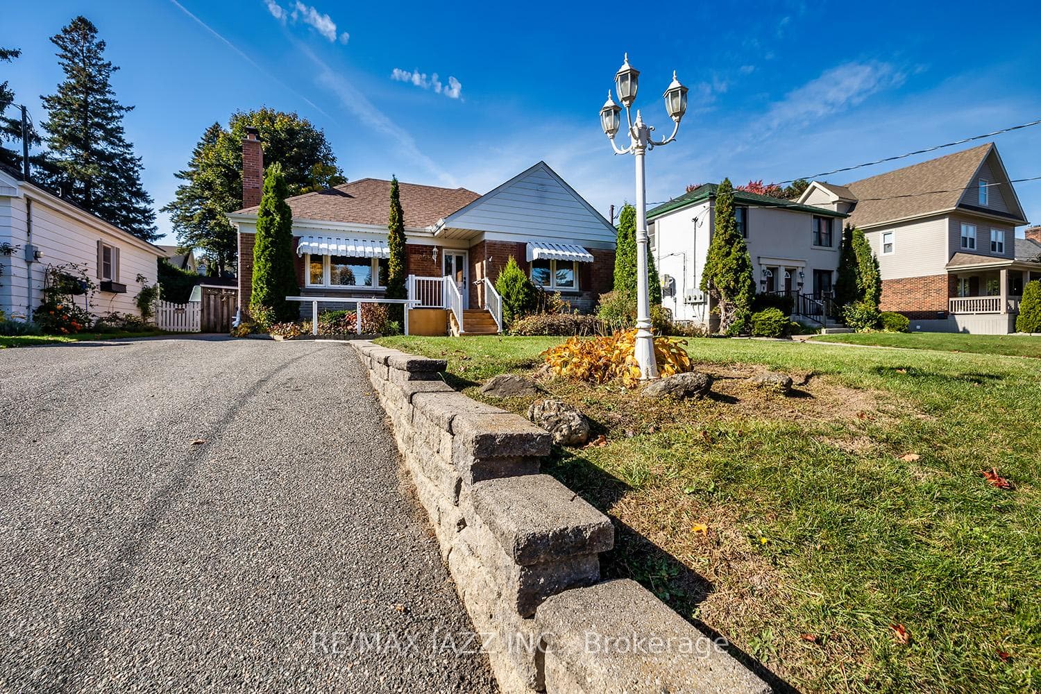 758 Mary Street photo 5