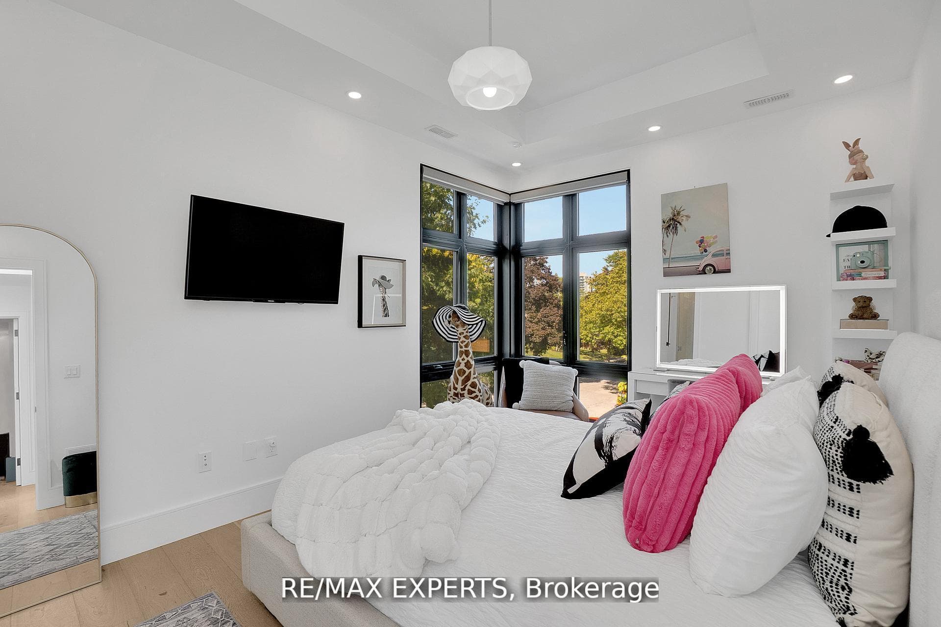 7 Woodvalley Drive photo 24