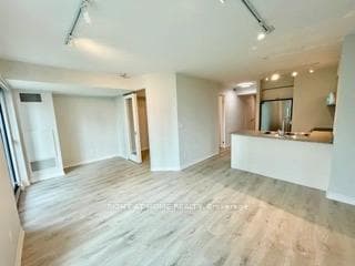 18 Yonge Street Unit 1514 photo 4