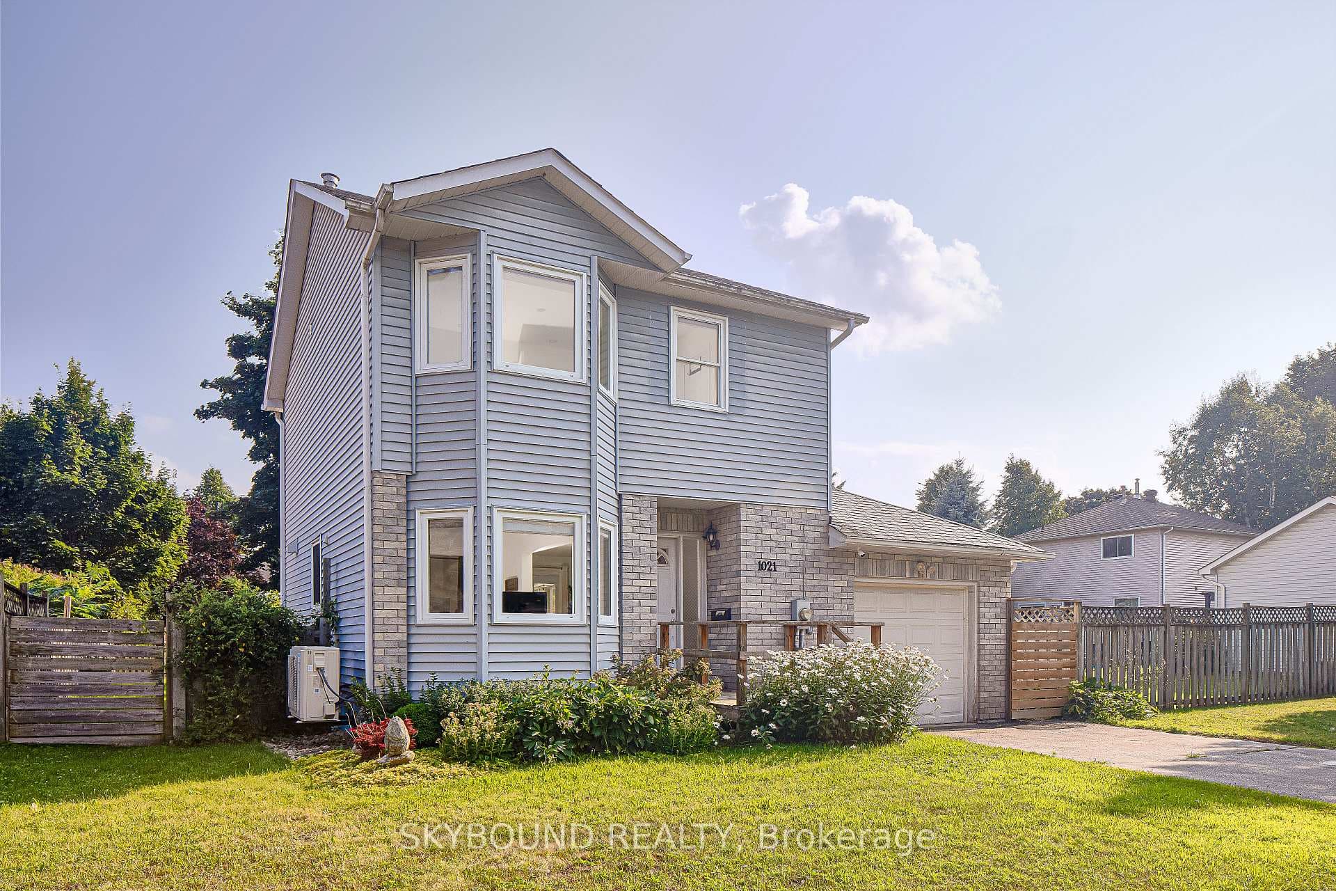 1021 Anna Maria Avenue photo 1