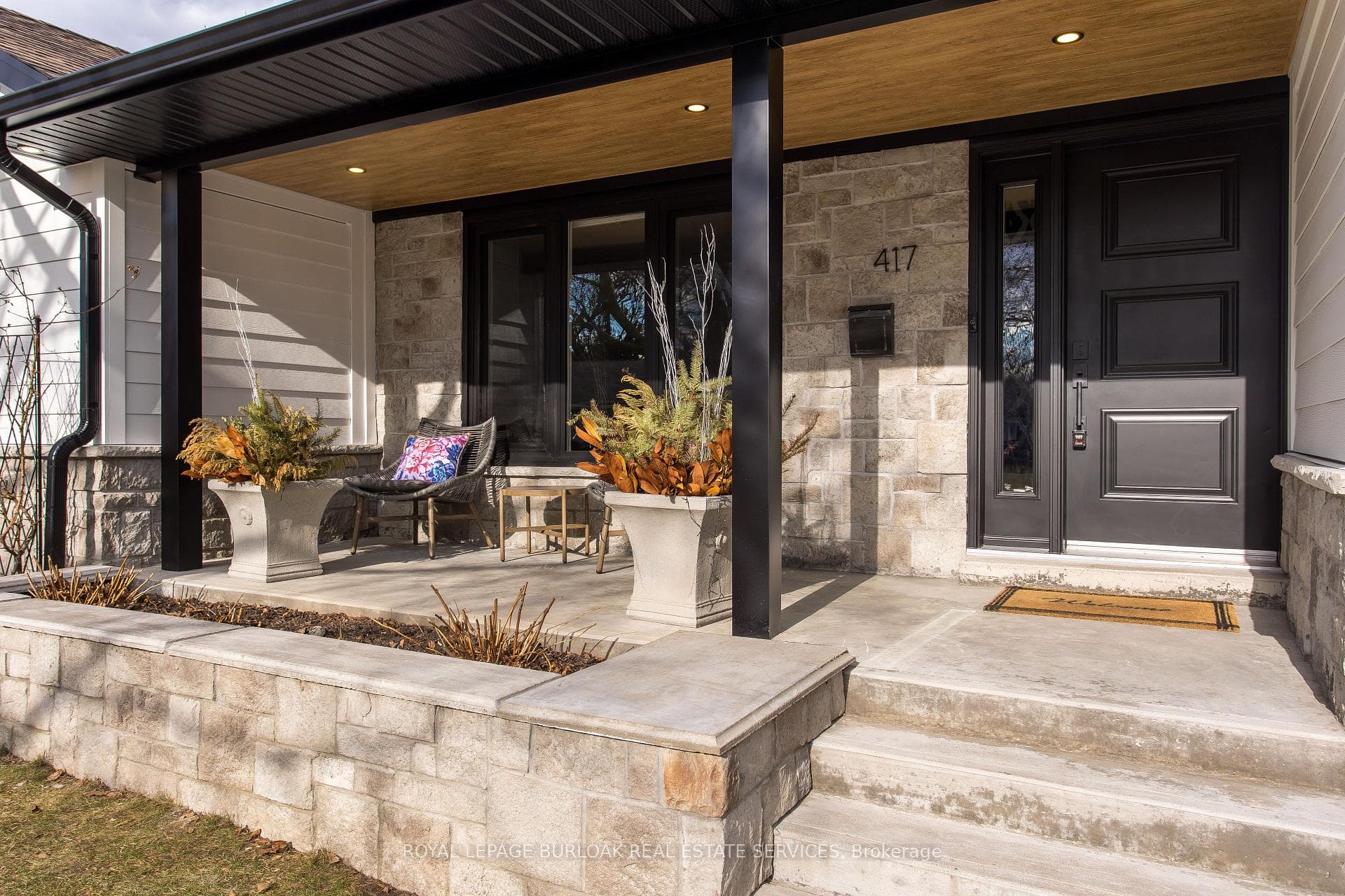 417 Strathcona Drive photo 28
