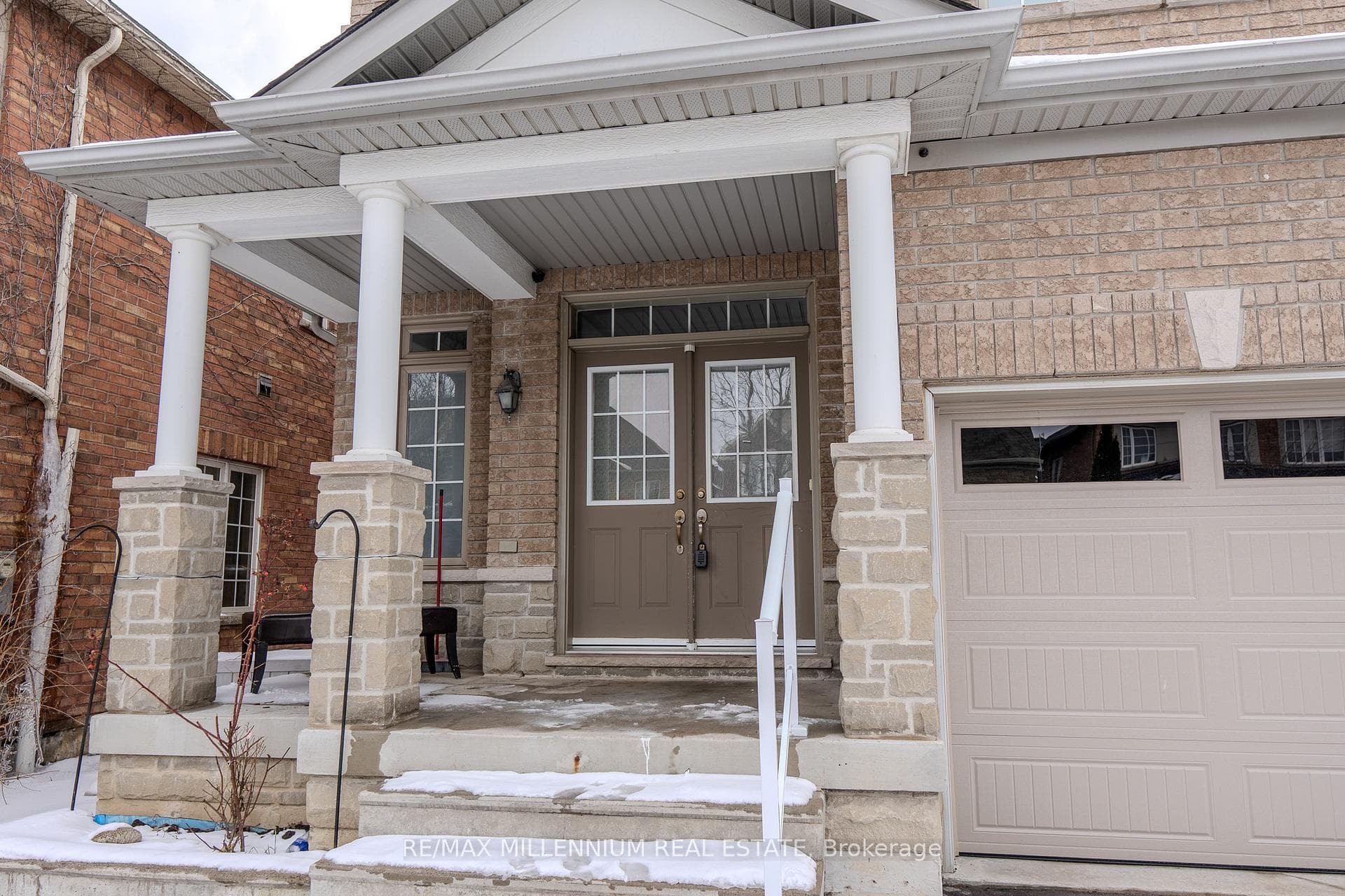 87 Warbler Avenue photo 3