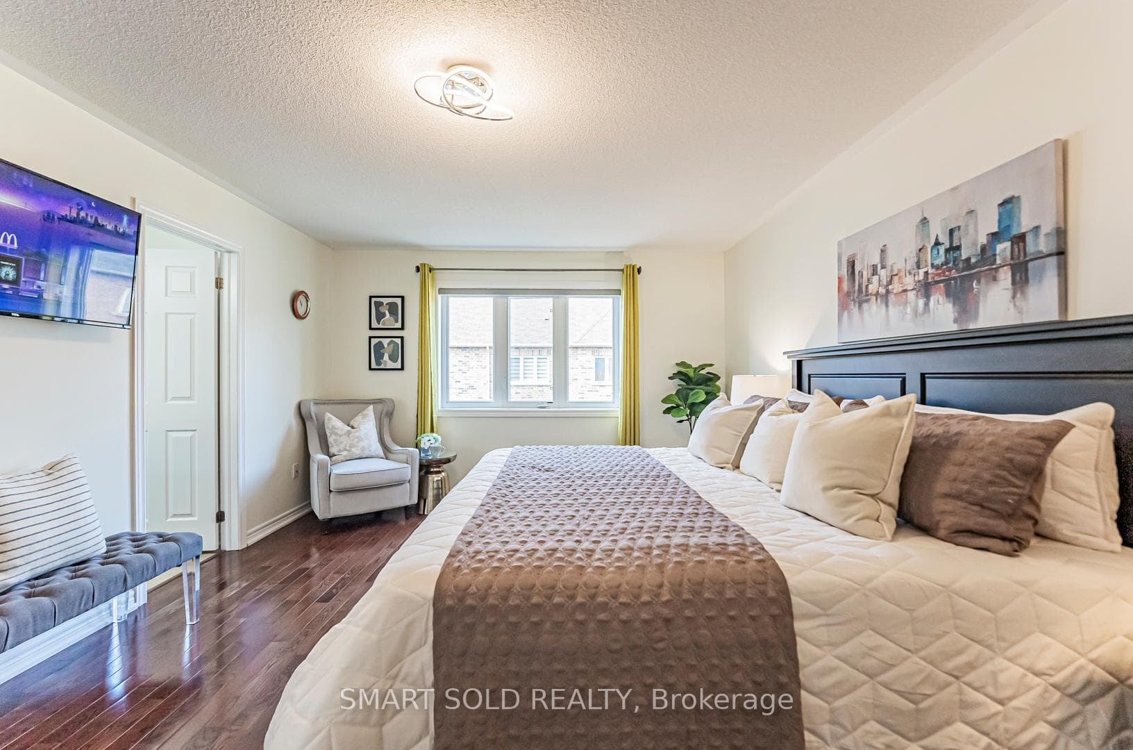 14 Greenspire Avenue photo 26