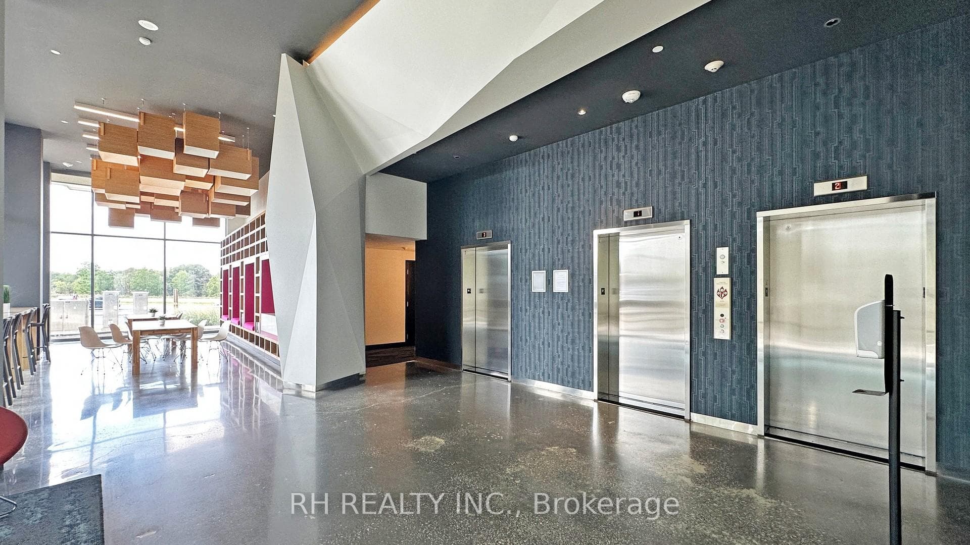 10 Rouge Valley Drive Unit 710A photo 6