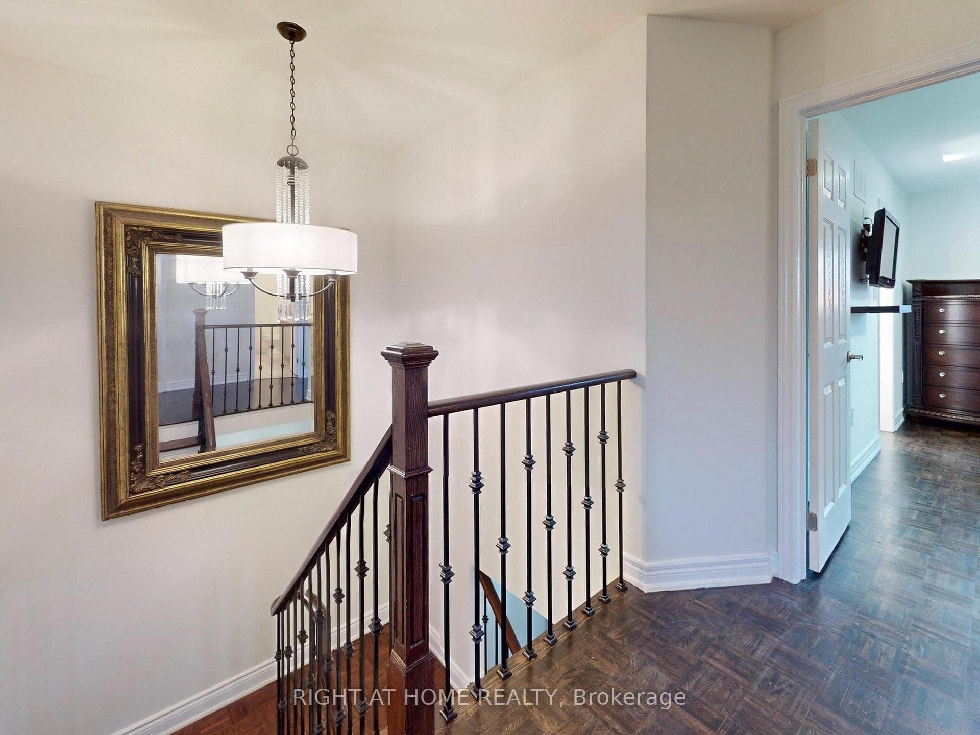 16 Castelli Court photo 22