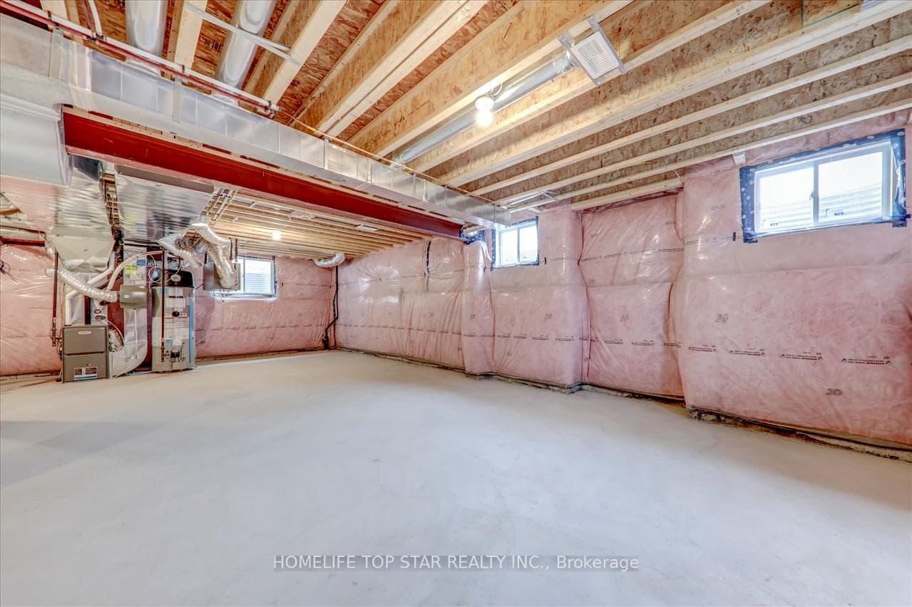 55 Brethet Heights photo 30