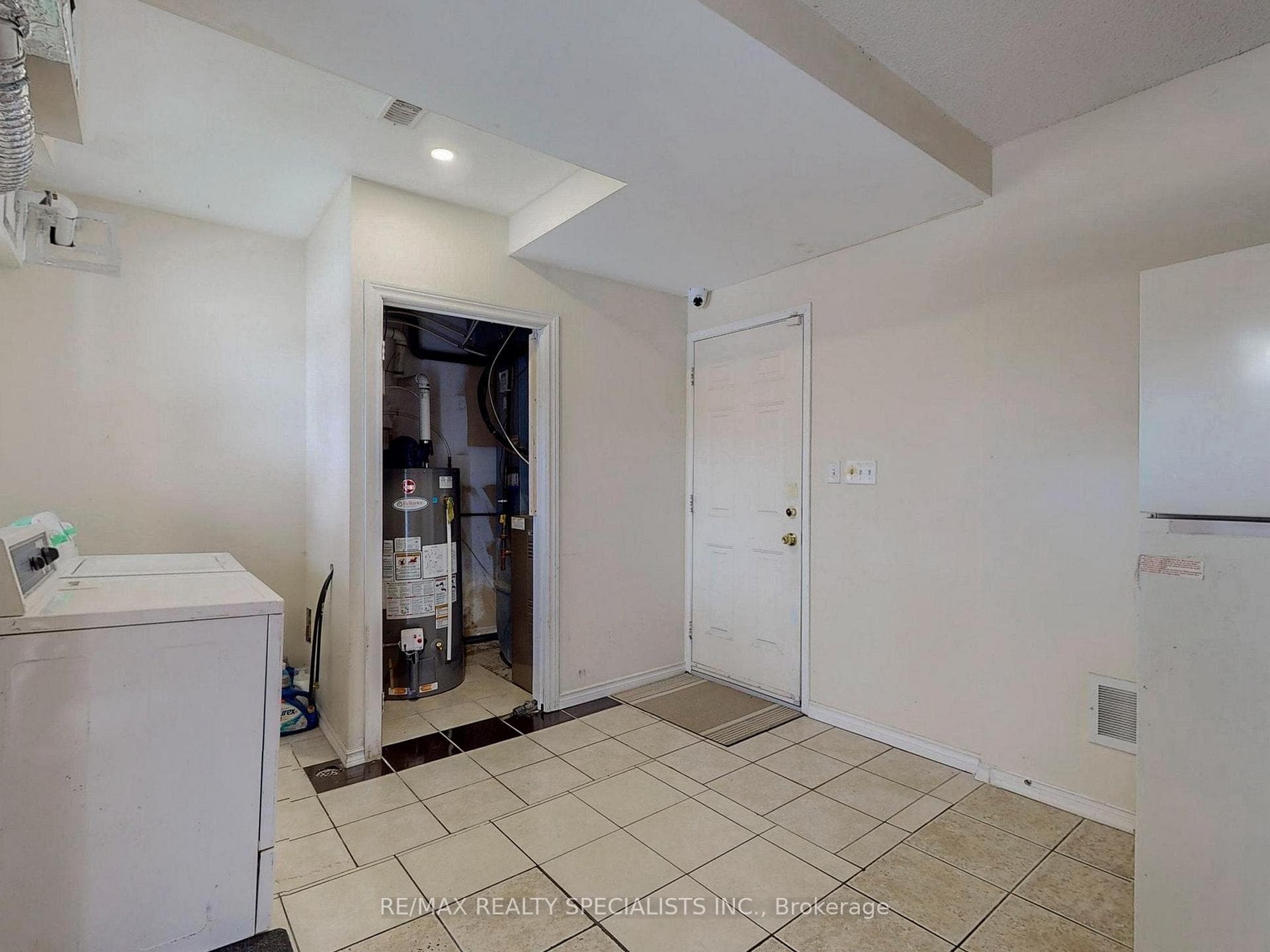 365 Murray Ross Parkway Unit 9 photo 11