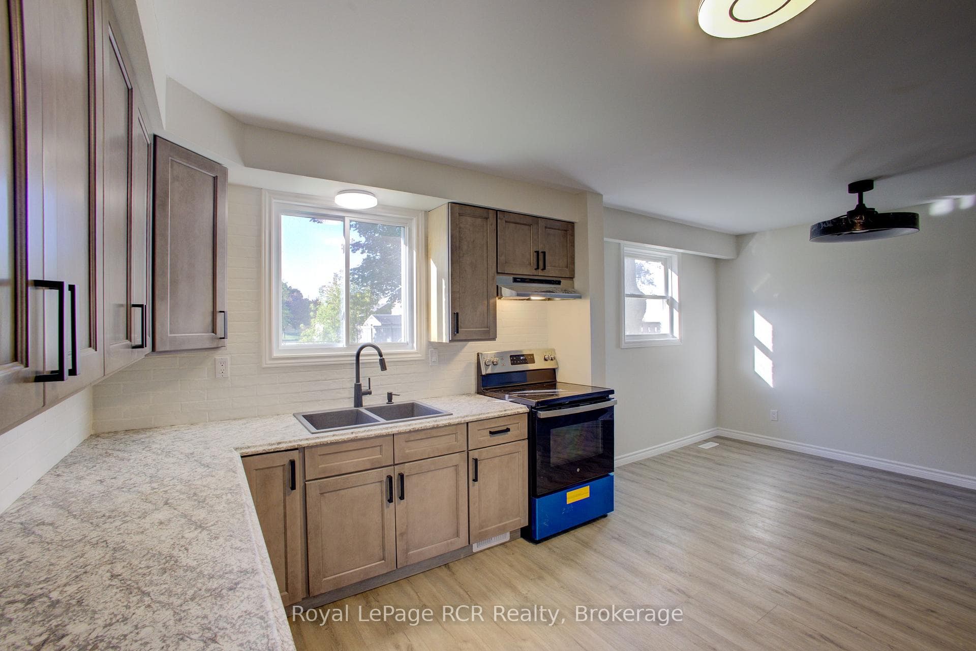 4 Bellefield Crescent photo 7