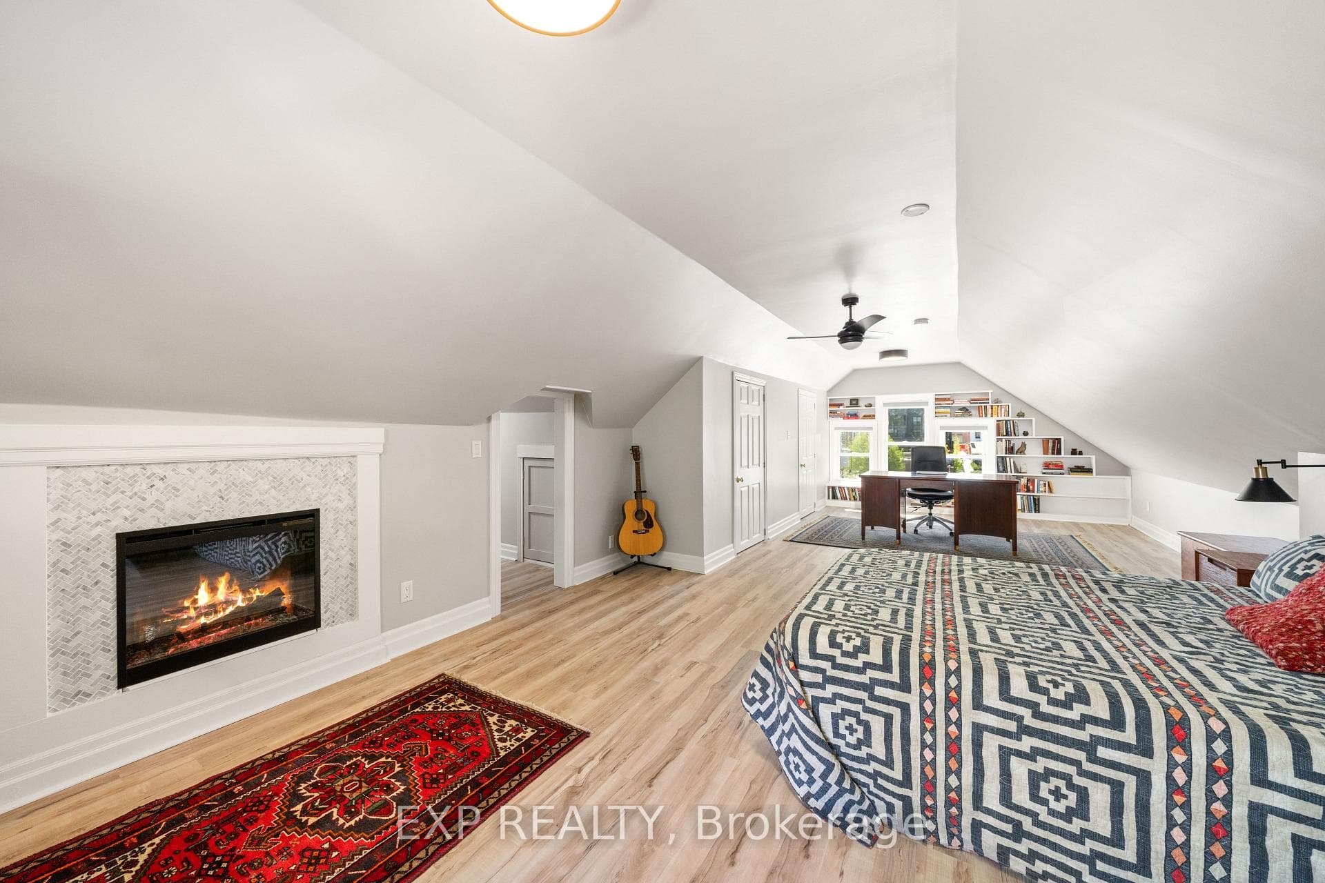 71 King Street photo 27