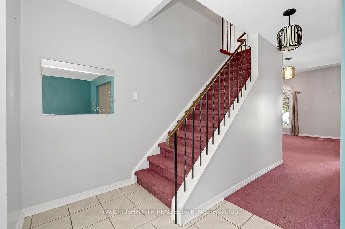 Entry way