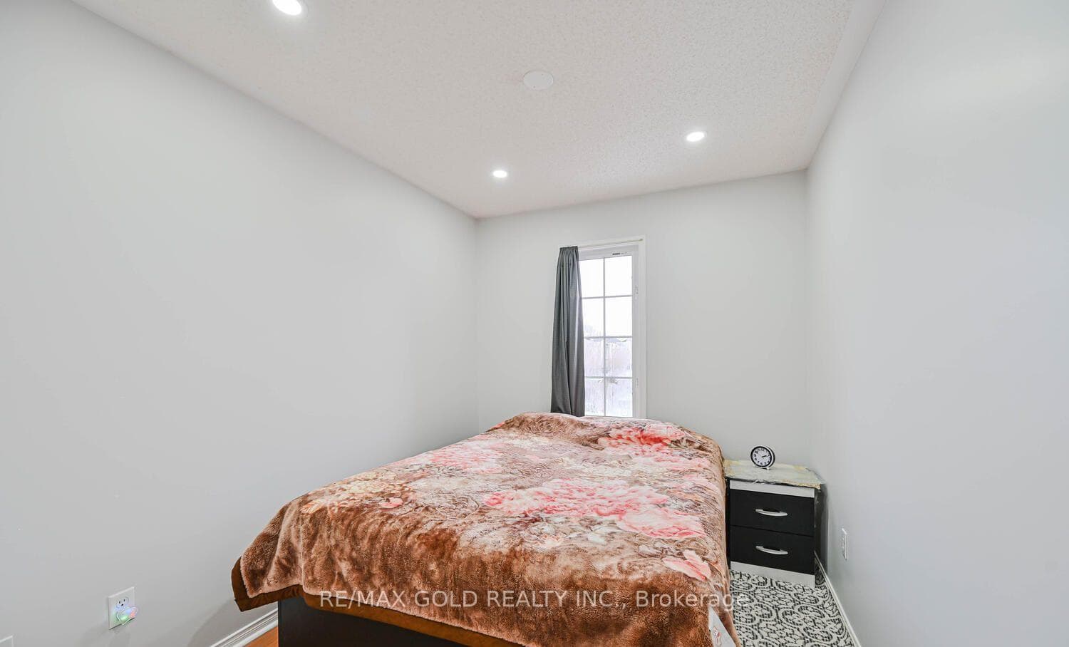 12 Rockrose Drive photo 35