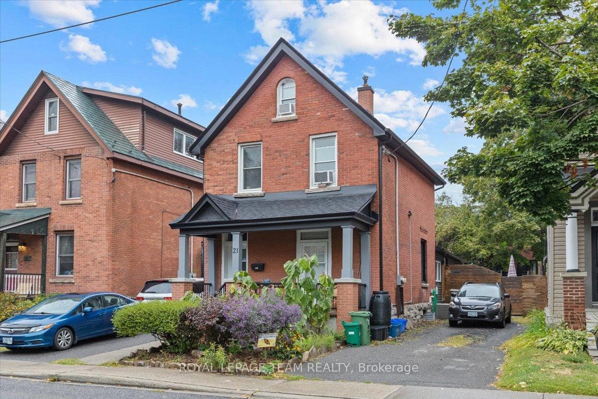 21 Arlington Avenue photo 1