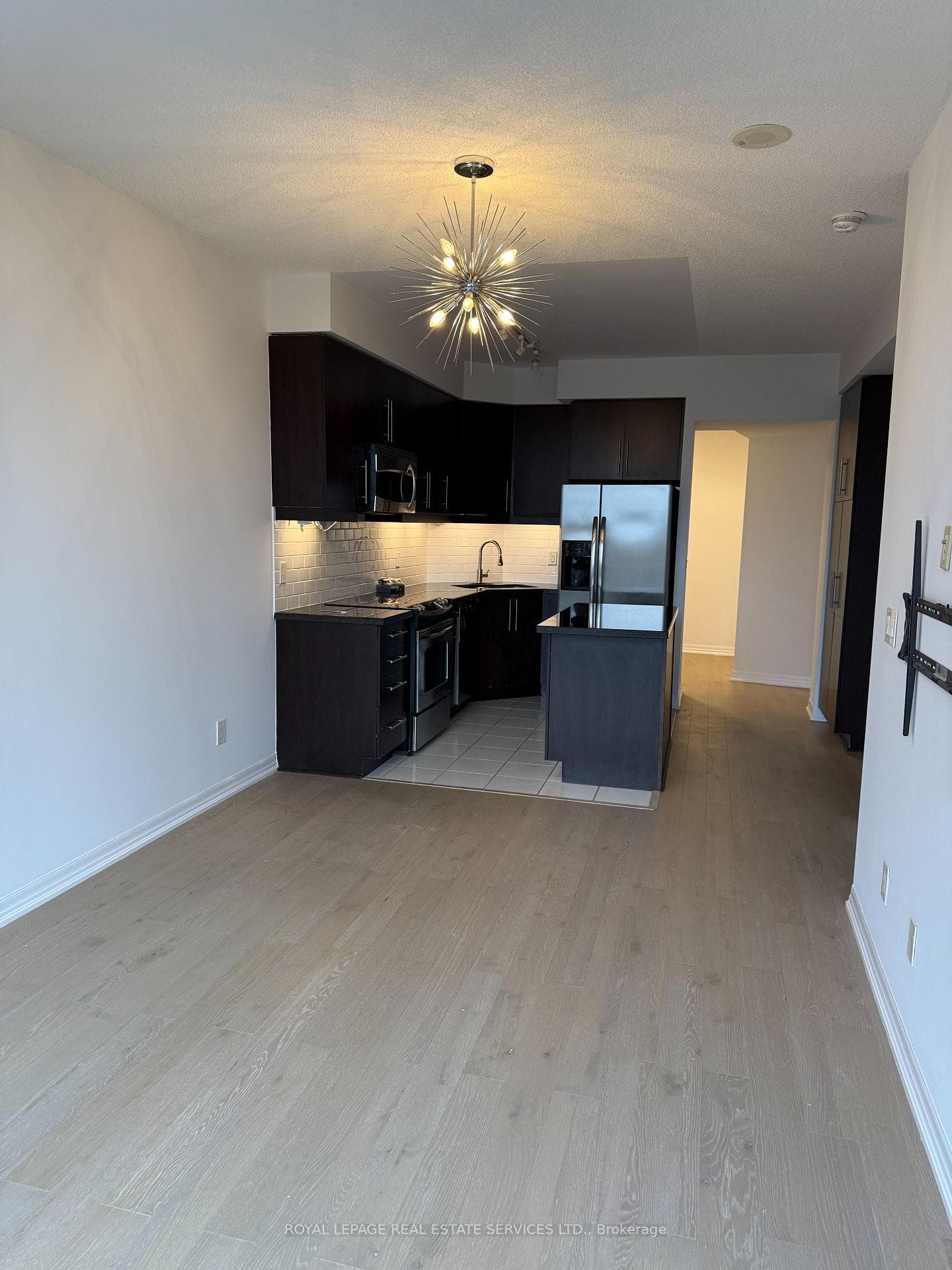223 Webb Drive Unit 304 photo 2