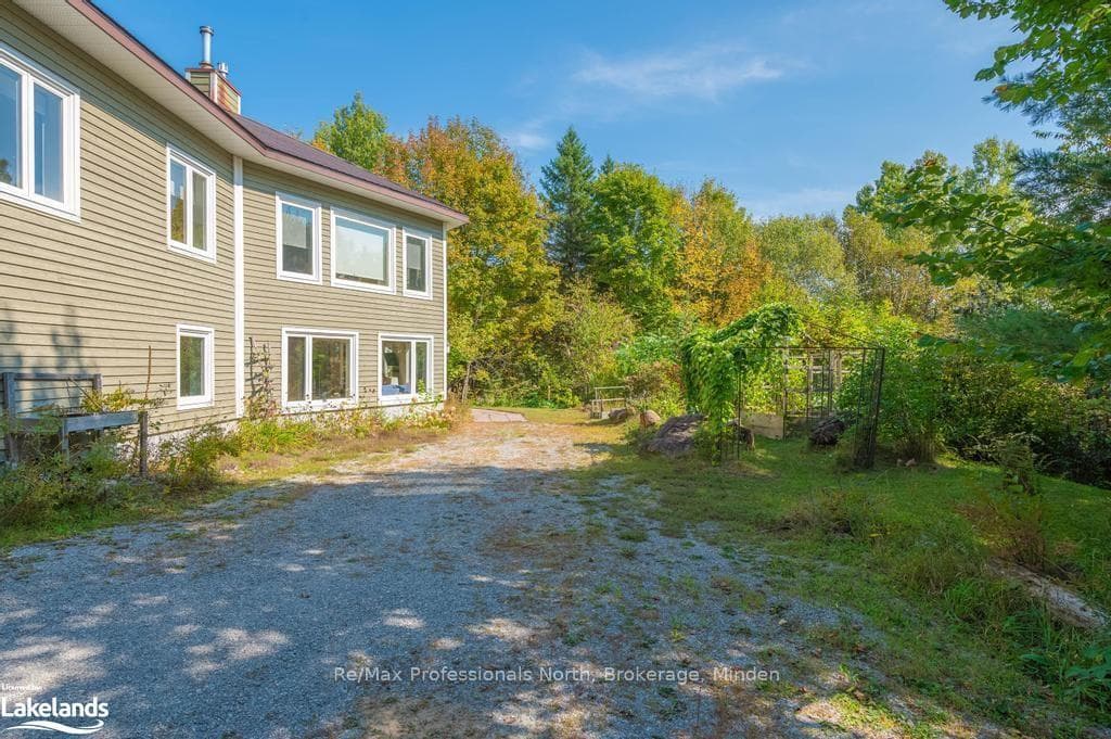 1453 SOUTH LAKE Road photo 7