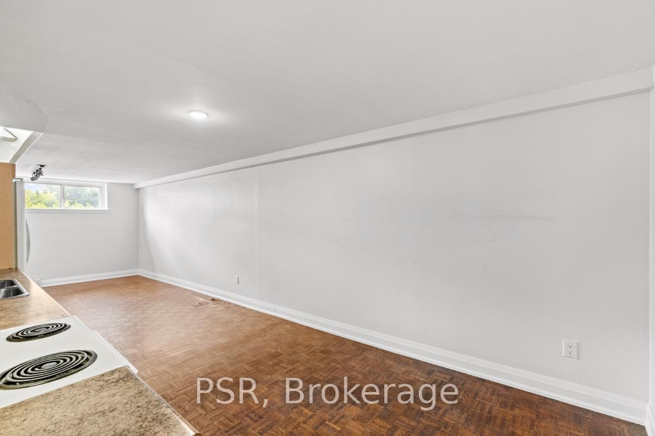 39 Morgan Avenue Unit Bsmt photo 7
