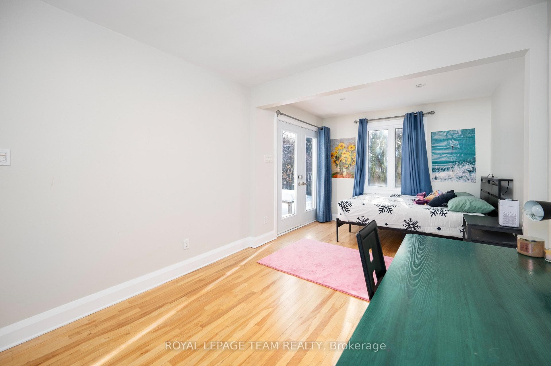 1142 Thibault Street photo 16