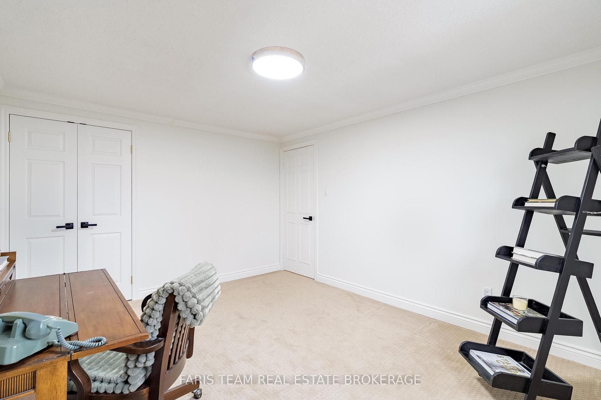 81 Hutchinson Drive photo 35