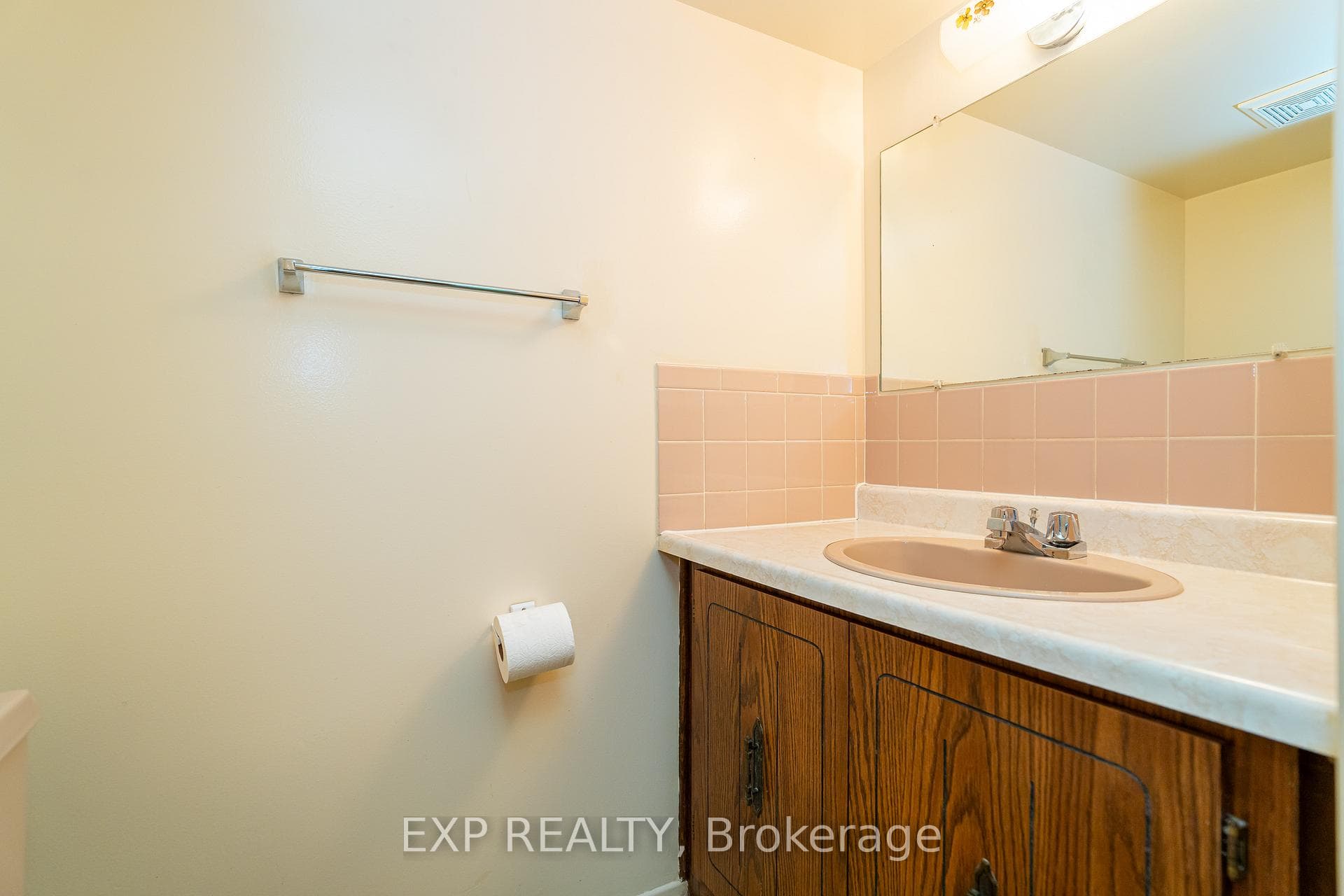 1008 Riddell Avenue photo 15