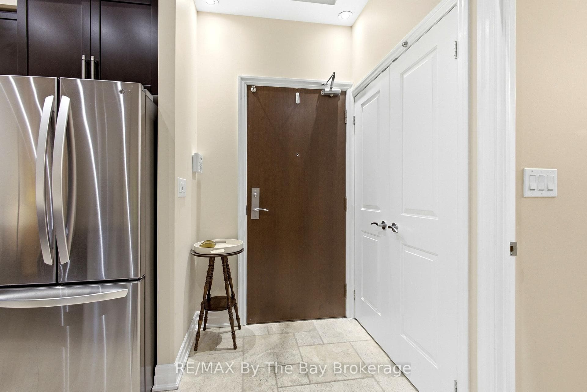 111 Civic Square Gate Unit 112 photo 7
