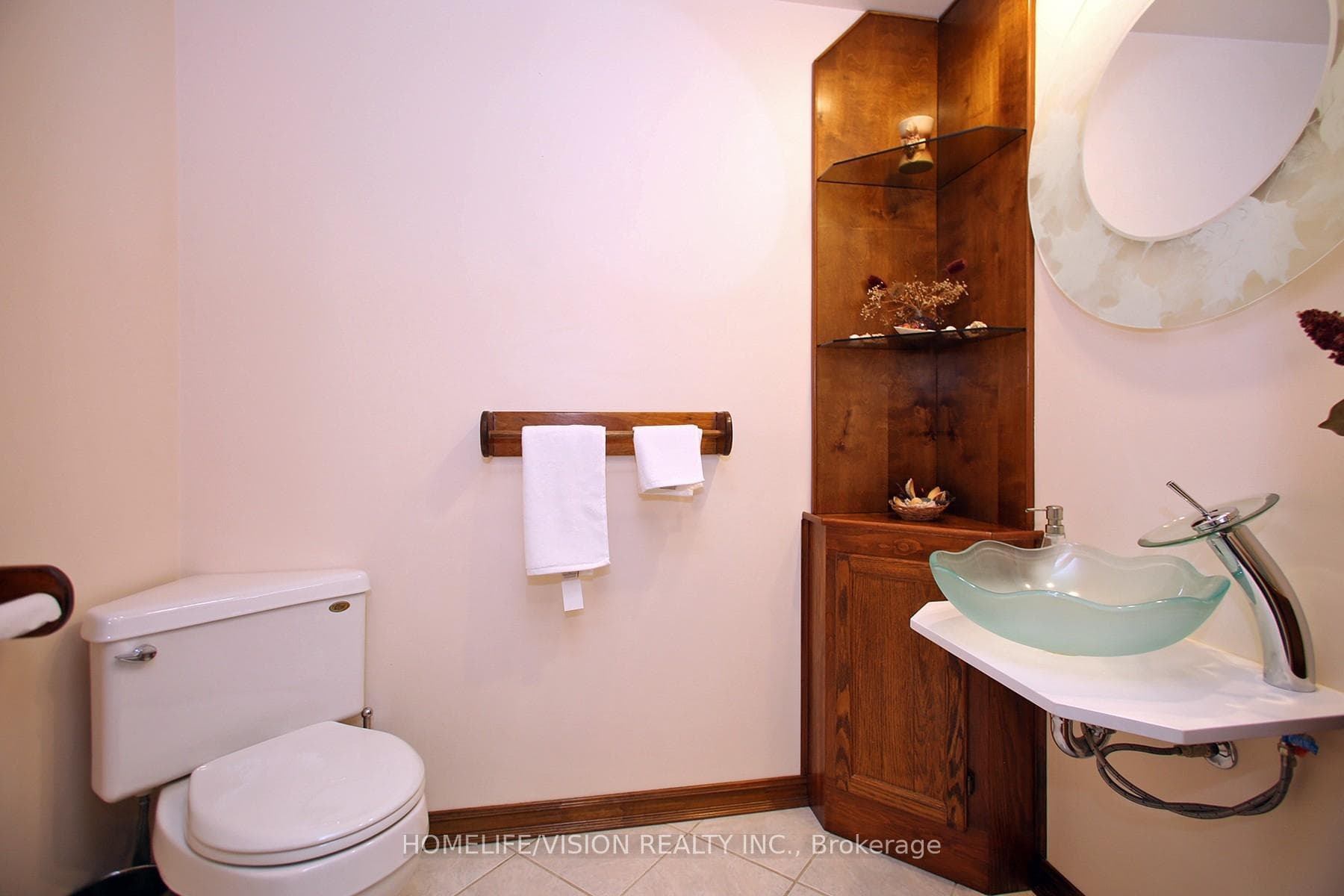 12 Relroy Court photo 12