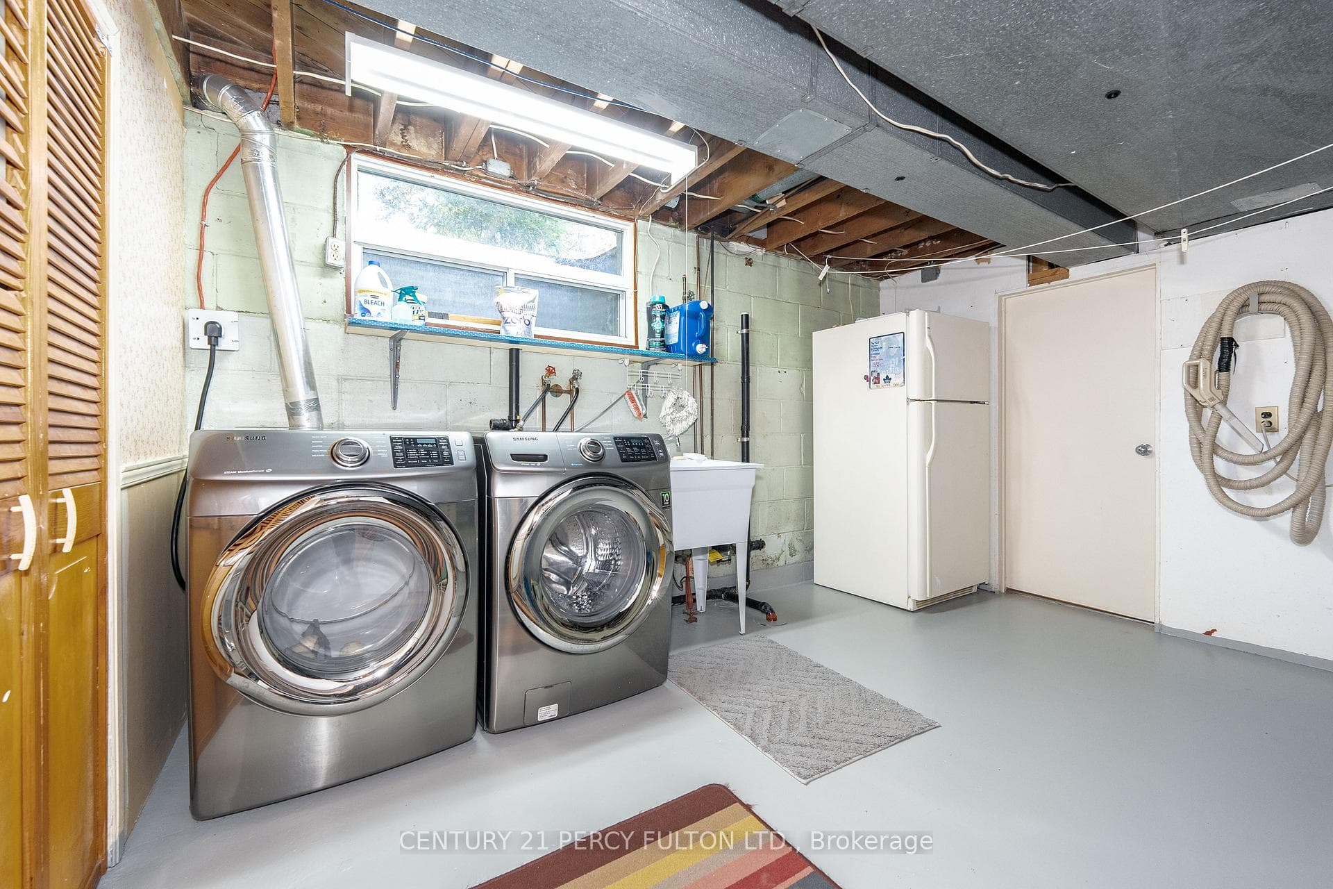 22 Pitcairn Crescent photo 22