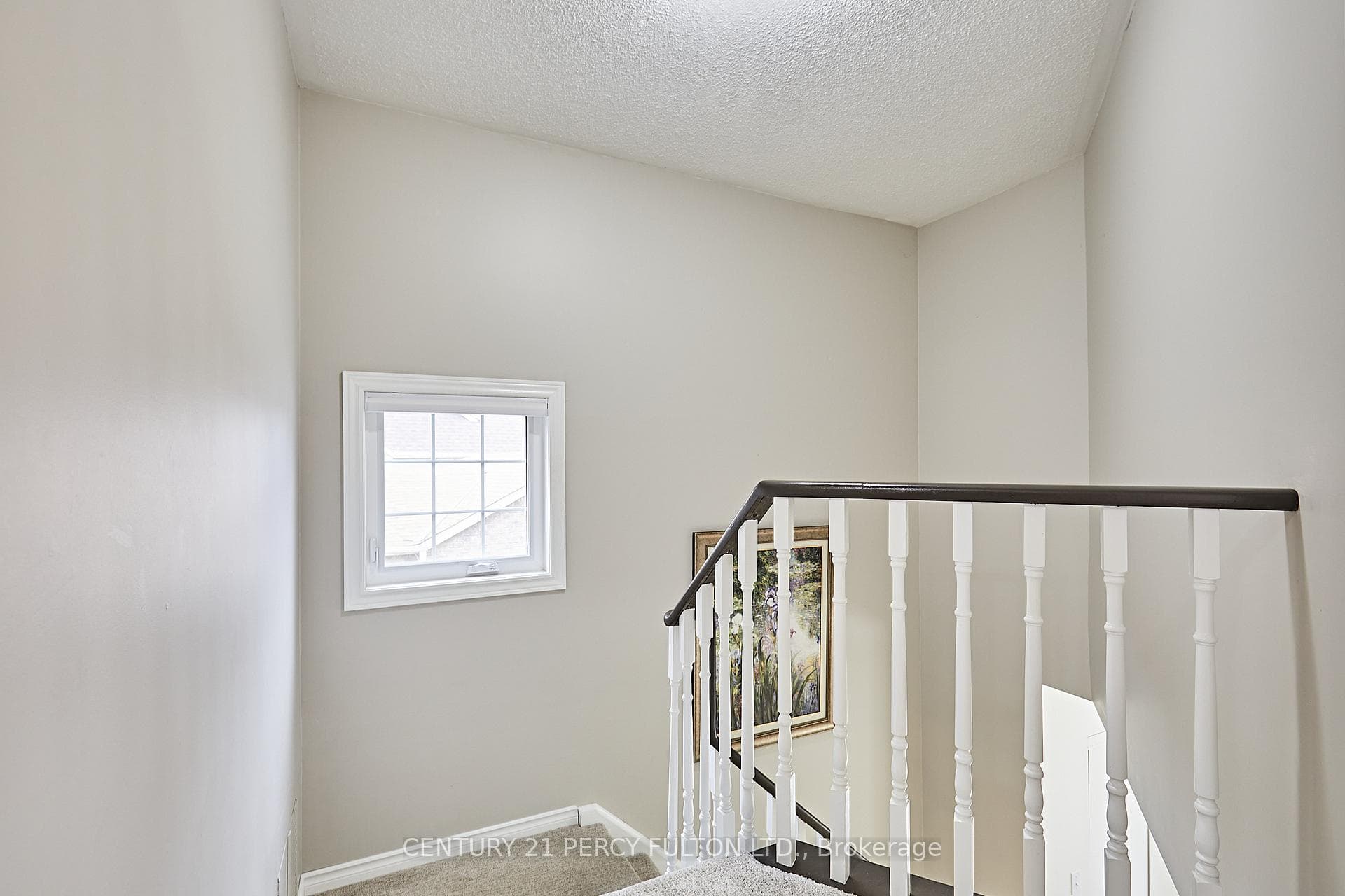 10 Millington Crescent photo 29