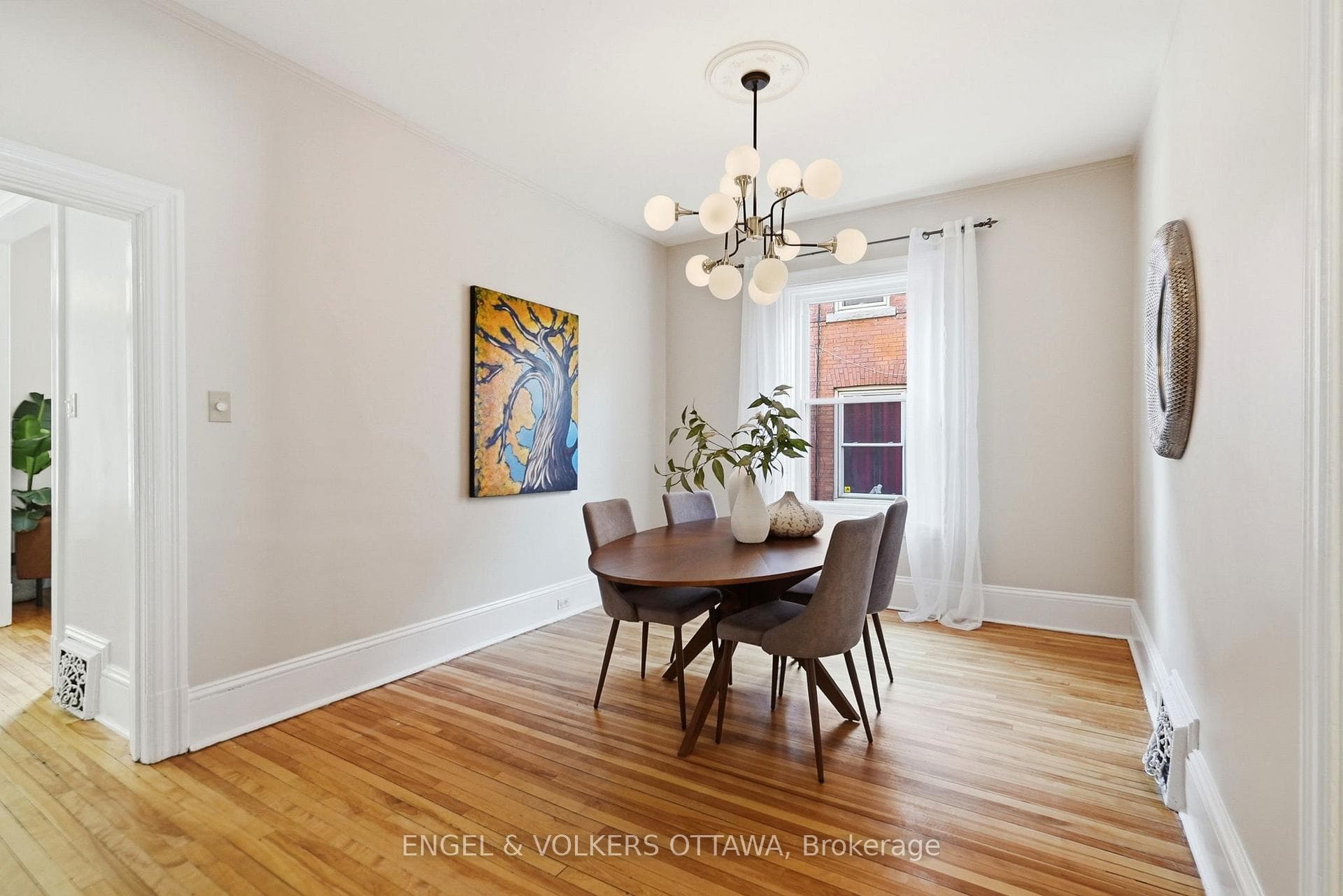 321 James Street photo 7