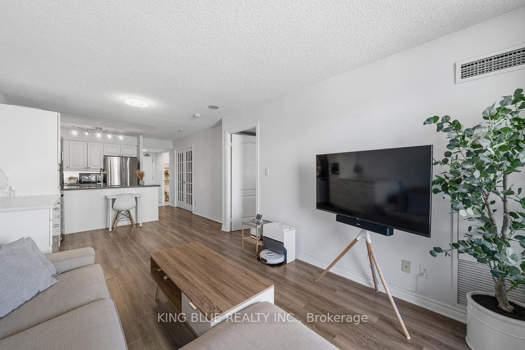 3 Rean Drive Unit 503 photo 3